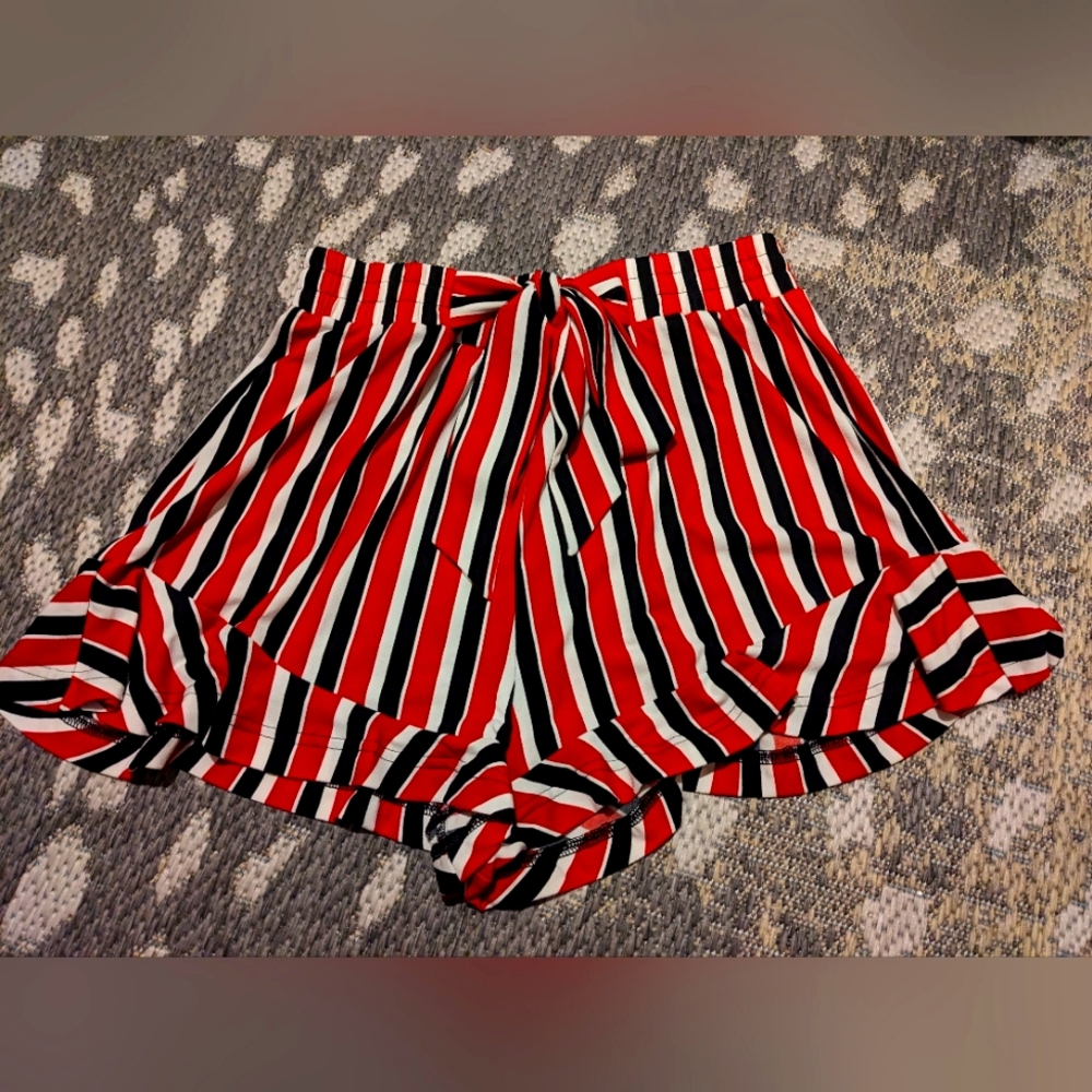 NWT Express Shorts- Size M